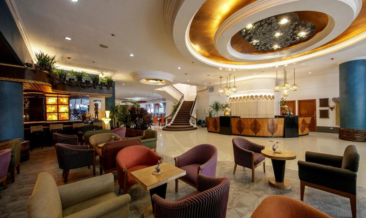 The Bellavista Hotel Lapu-Lapu City Kültér fotó